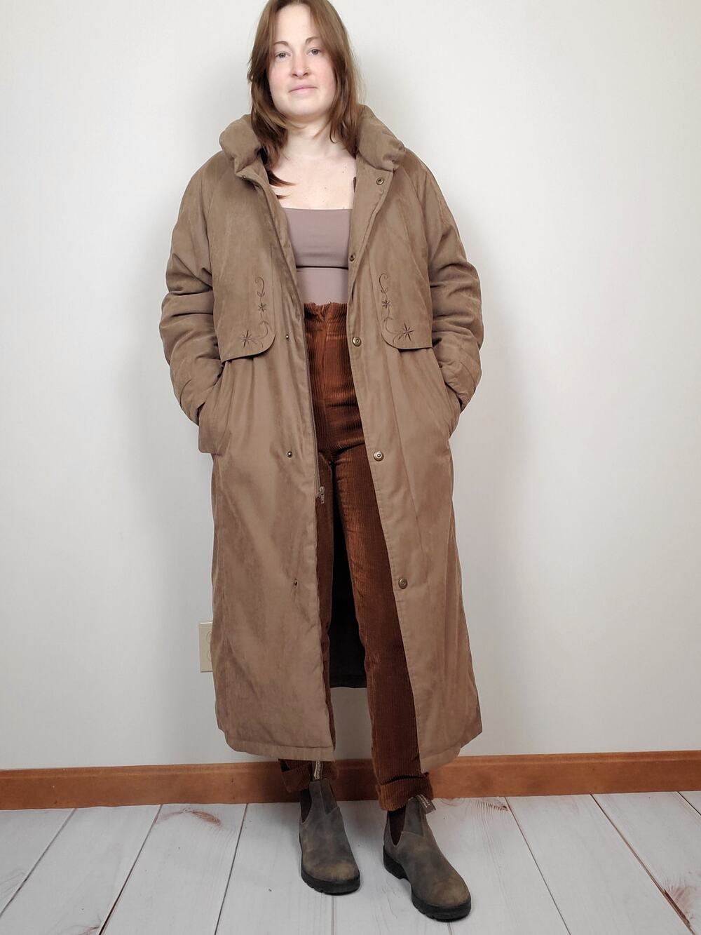 Vintage 80s Floral Embroidered Long Puffy Coat Brown Small